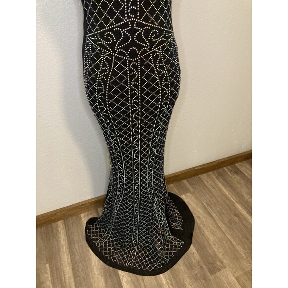 Windsor Prom Homecoming Pageant Dress Small Black Bodycon Mermaid Beaded Halter - Picture 9 of 12